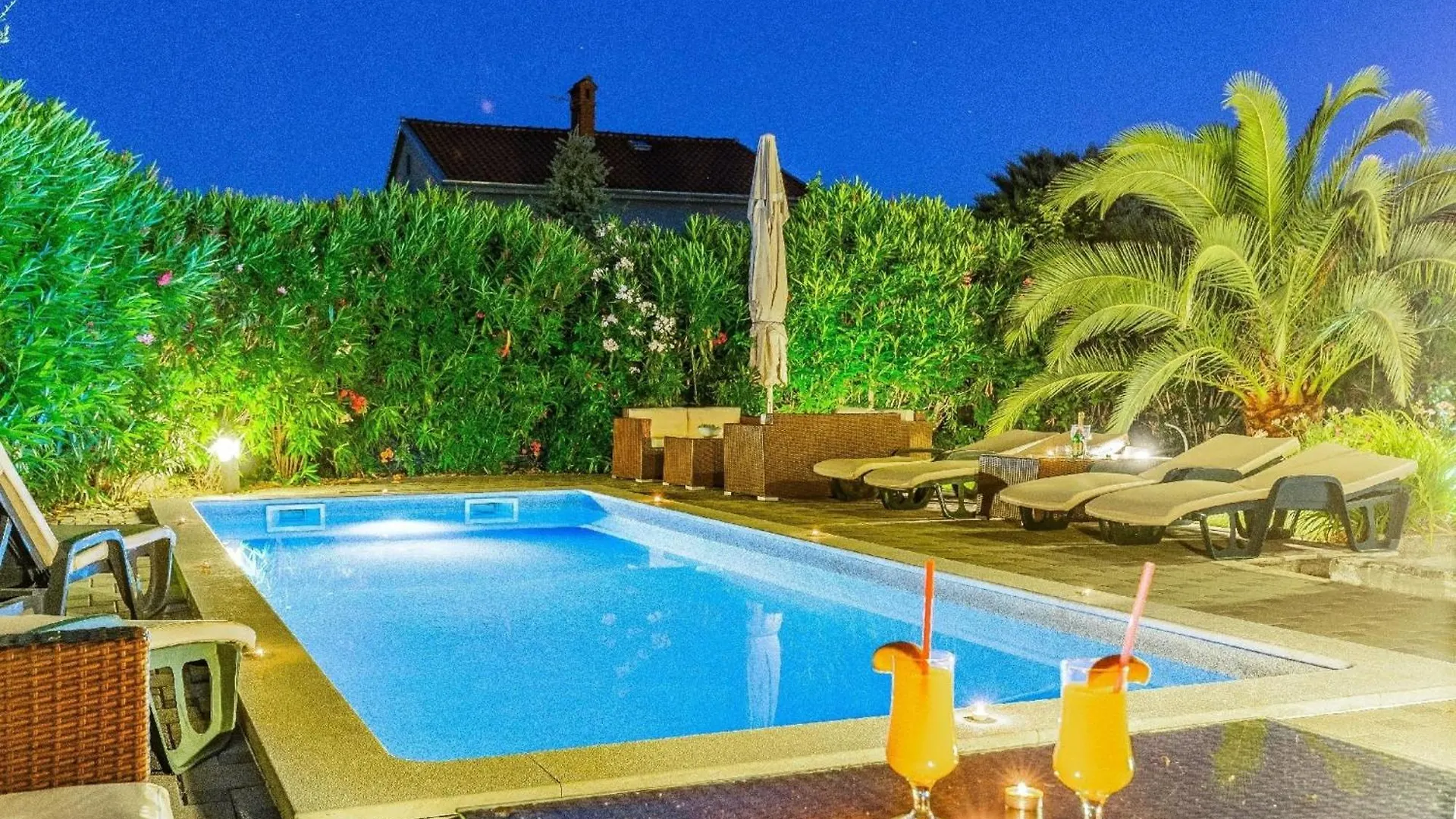 Holiday home Strandnahes Haus Mit Terrasse Und Pool Pula