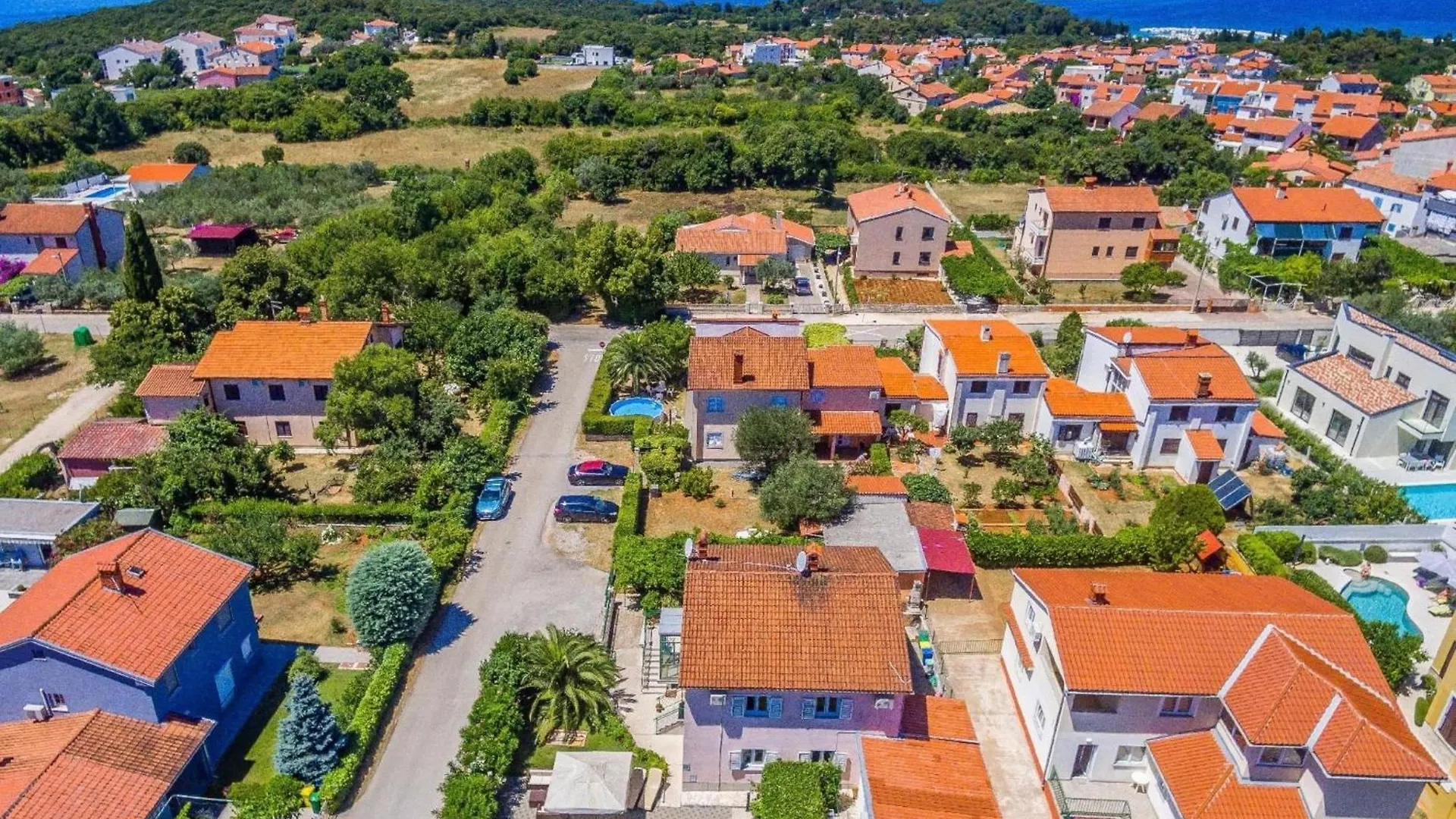 Strandnahes Haus Mit Terrasse Und Pool Pula 0*,  Croatia