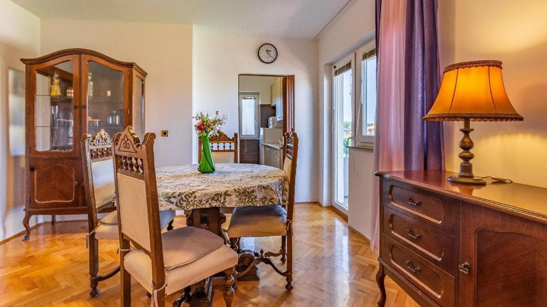 Strandnahes Haus Mit Terrasse Und Pool Pula 0*,  Croatia